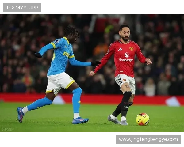 曼联对阵狼队评分出炉拉门斯海文谢什科高分闪耀全场表现抢眼今夜